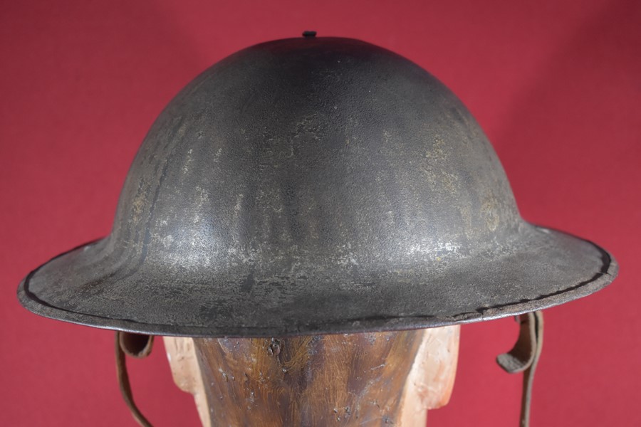 WW1 BRITISH OFFICERS STEEL BRODIE HELMET PRIVATE PURCHASE. SOLD